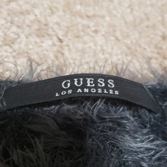 Guess s fuzzy webbed mesh unique top very soft stretchy - Picture 4 of 11